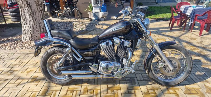 Suzuki Intruder 1400 glp
