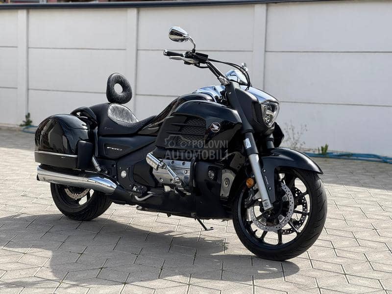 Honda GL 1800 F6c Valkyrie