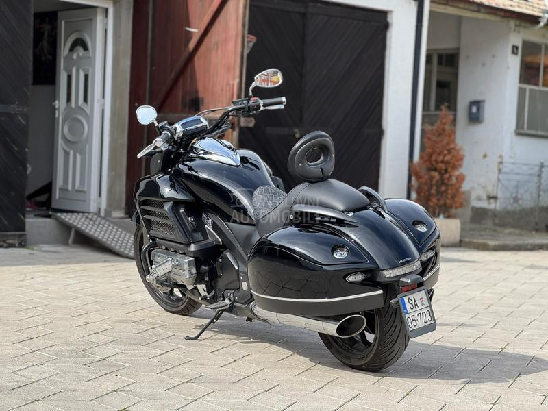 Honda GL 1800 F6c Valkyrie