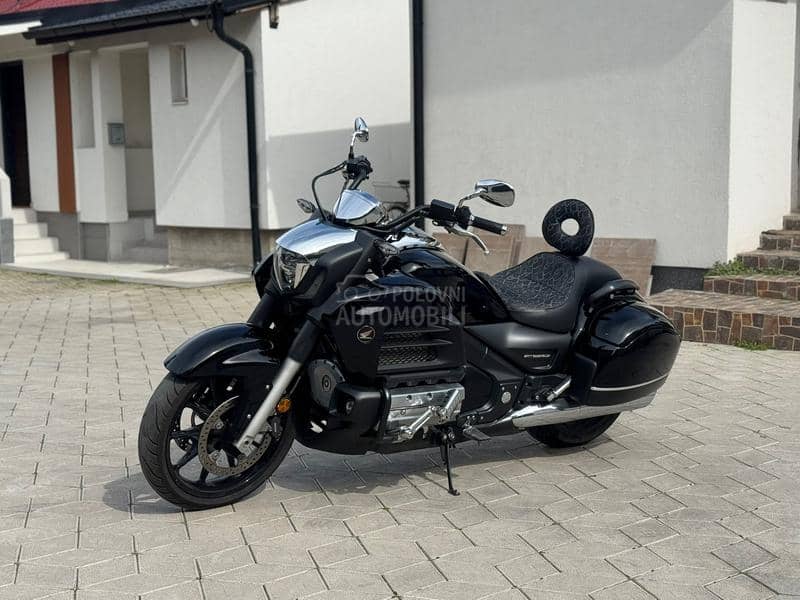 Honda GL 1800 F6c Valkyrie