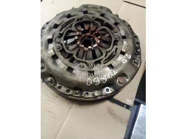 set kvacila ,zamajac 2,0 T za Opel Signum za 2005. god.