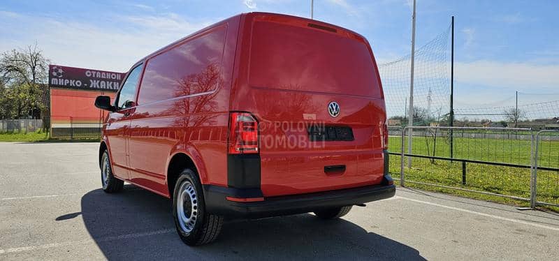 Volkswagen Transporter T6 4MOTION 4X4 2.0 TDI 4 kom