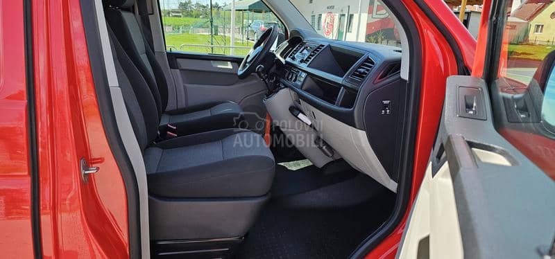 Volkswagen Transporter T6 4MOTION 4X4 2.0 TDI 4 kom