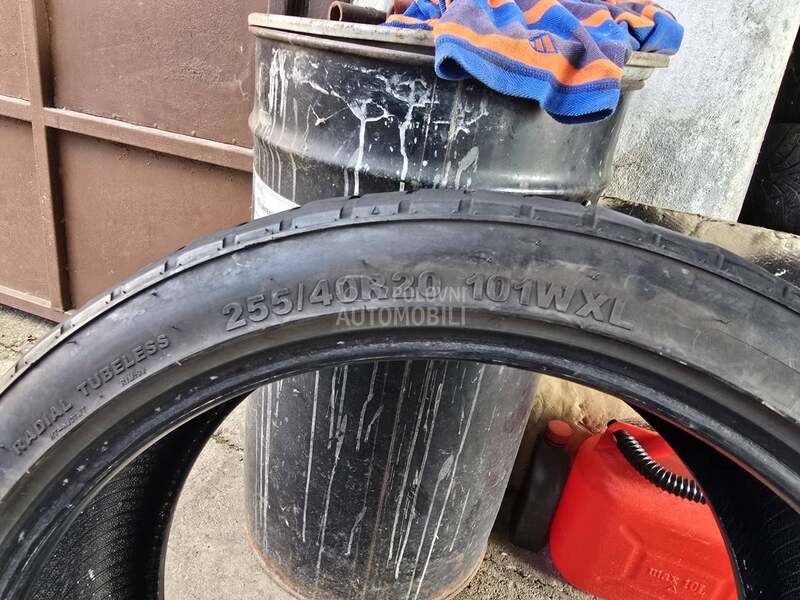 Gripmax 255/40 R20 Letnja