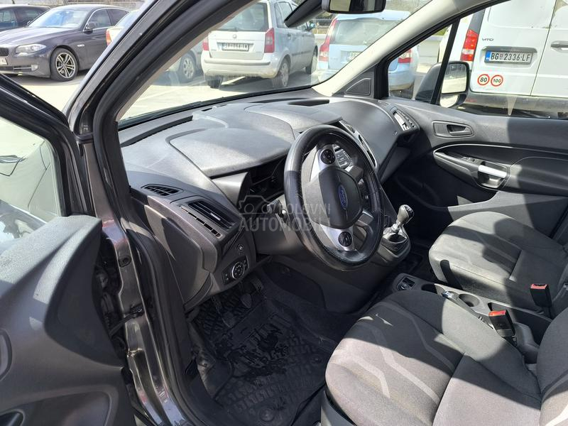 Ford Tourneo Connect 
