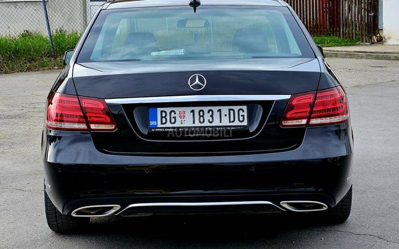 Mercedes Benz E 220 