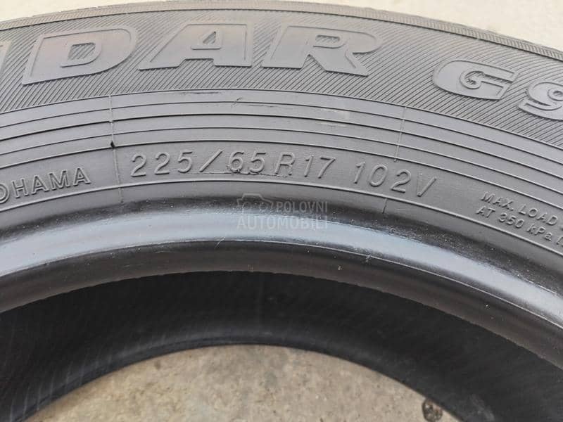 Yokohama 225/65 R17 Letnja