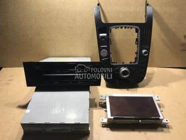 multimedija za Audi Q5