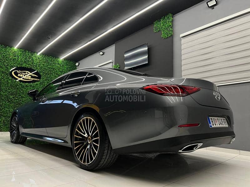 Mercedes Benz CLS 300 