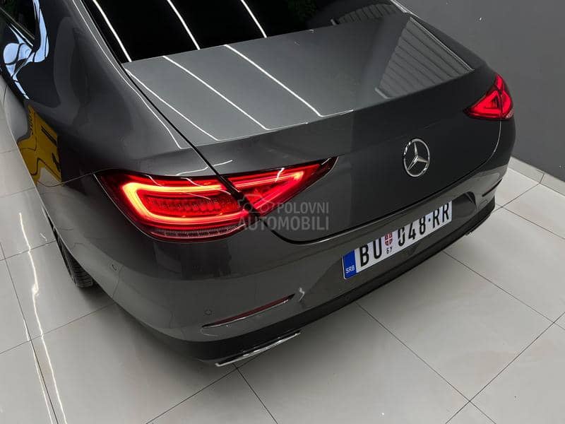 Mercedes Benz CLS 300 