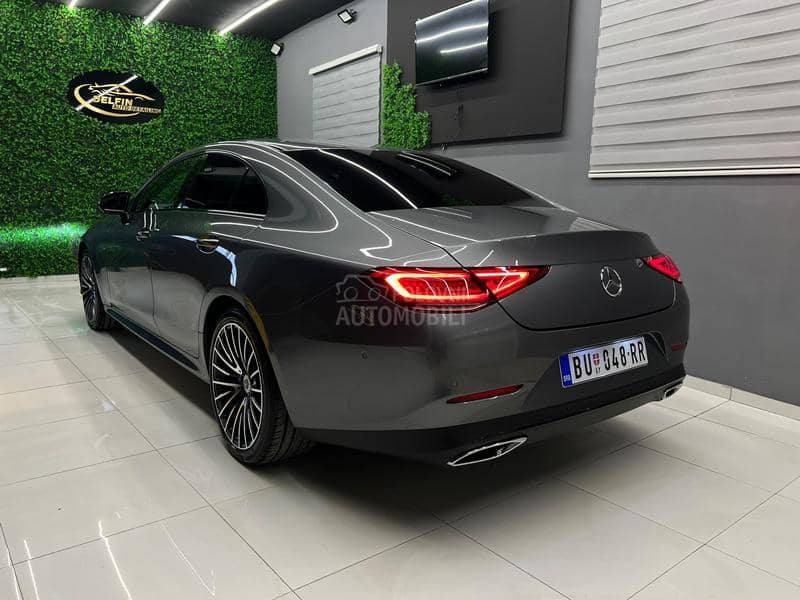 Mercedes Benz CLS 300 