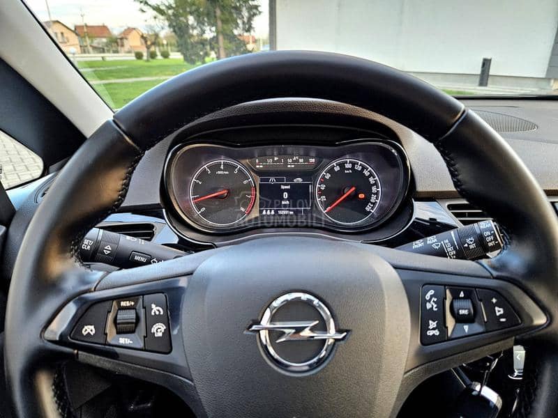 Opel Corsa E /1.4i 90hp iz CH/