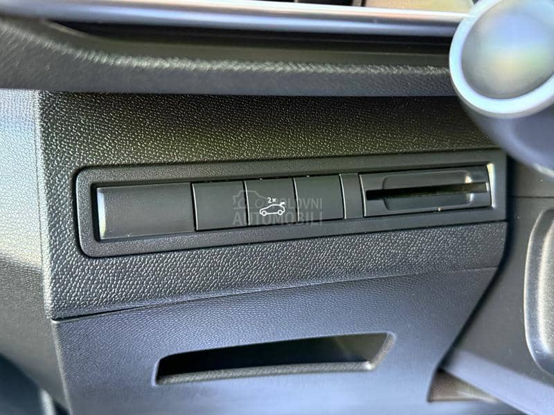 Peugeot 5008 2.0HDI/GTLINE
