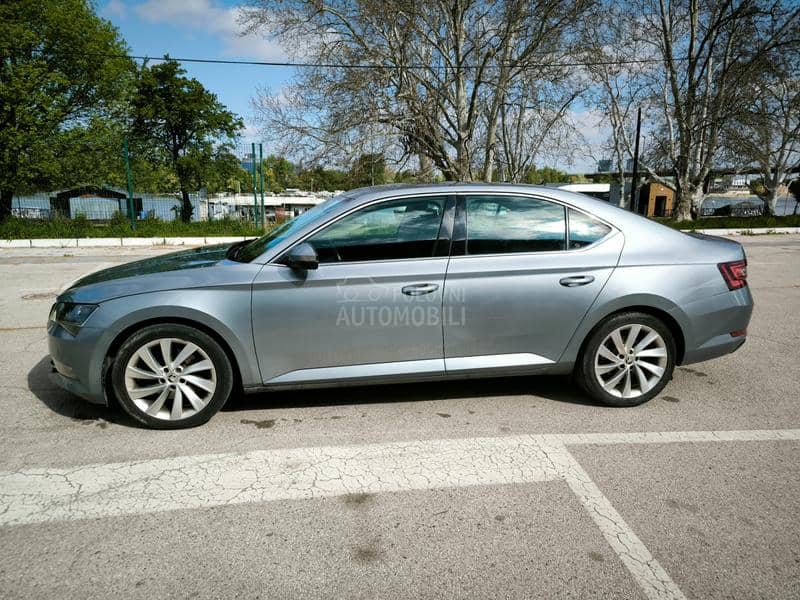 Škoda Superb AMBITION 2.0 TDI DSG Škoda Superb AMBITION 2.0 TDI DSG