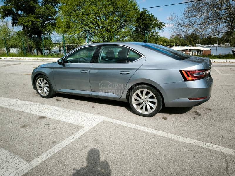 Škoda Superb AMBITION 2.0 TDI DSG Škoda Superb AMBITION 2.0 TDI DSG