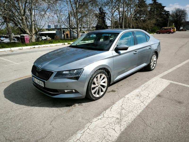 Škoda Superb AMBITION 2.0 TDI DSG Škoda Superb AMBITION 2.0 TDI DSG
