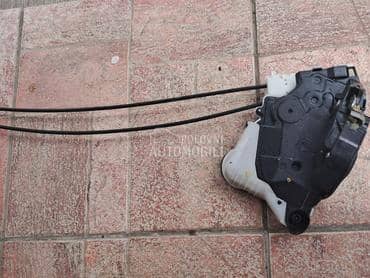 unut.brava prednj desna vrata za Toyota Yaris od 2012. do 2016. god.