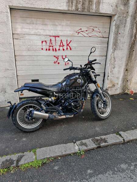 Benelli Leoncino 500 Trail