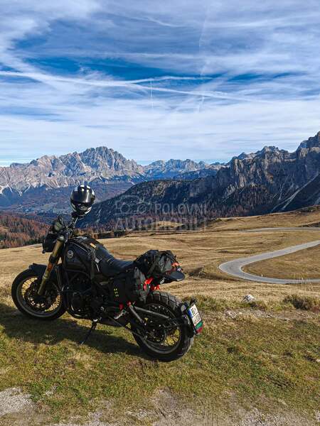 Benelli Leoncino 500 Trail
