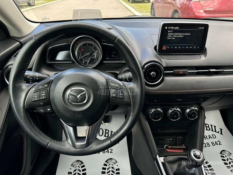 Mazda 2 1.5 D Head-Up Nav