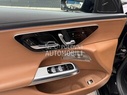 Mercedes Benz E 220 D 4M AMG Sport slika 12