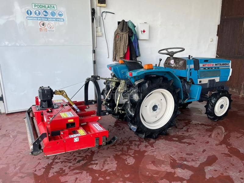 Mitsubishi 1601D 4x4