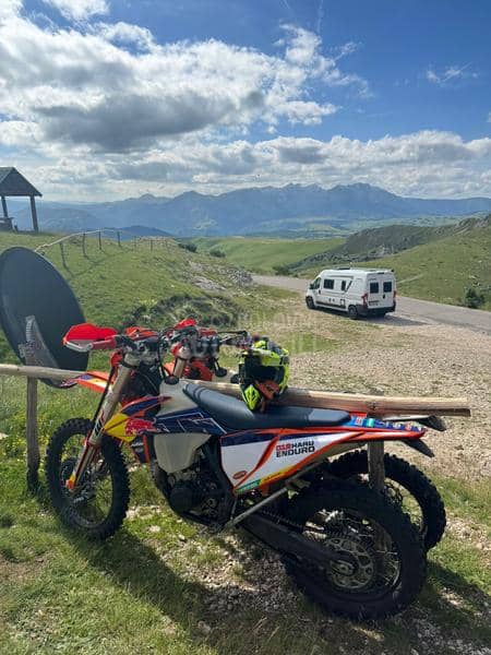 KTM EXC 450 supermoto