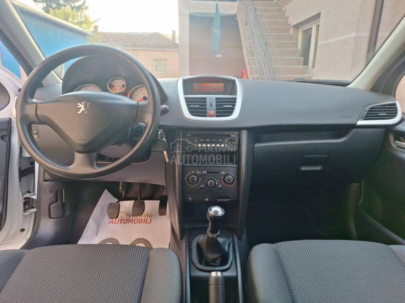 Peugeot 207 1.4/16v/Švajcarska