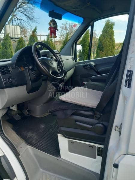Mercedes Benz Sprinter 