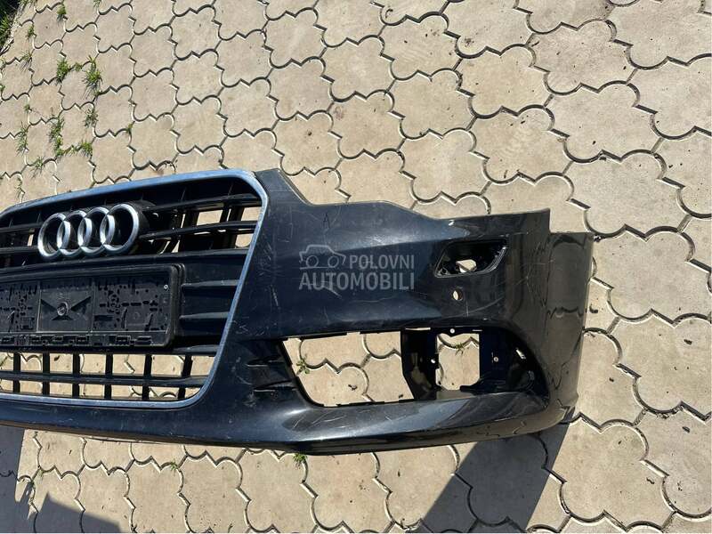 Prednji branik za C7