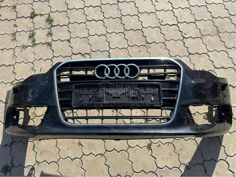 Prednji branik za C7