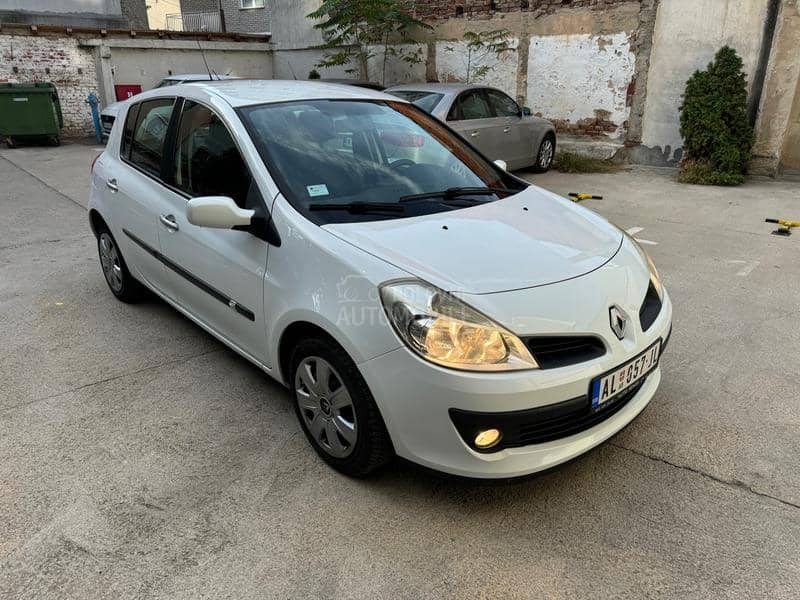 Renault Clio 1.2 Nov / Nov