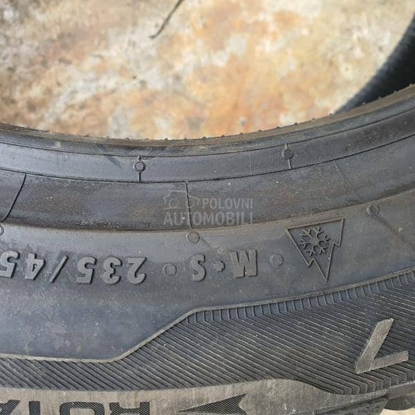 Uniroyal 235/45 R17 Sve sezone