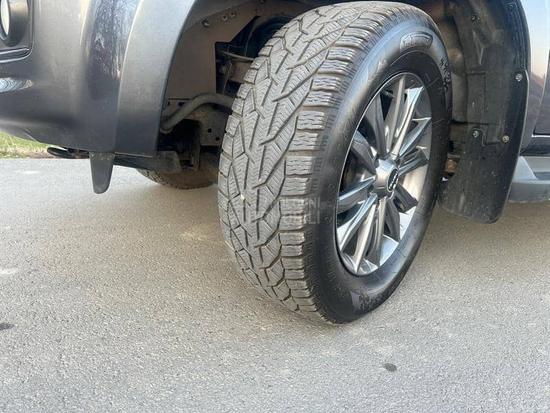 Isuzu D-Max z.a.m.e.n.a