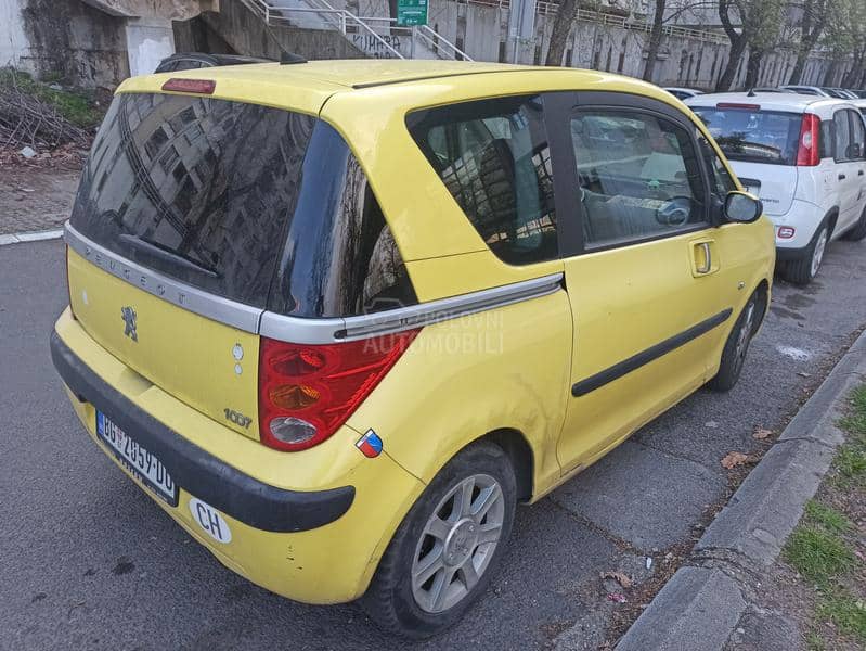 Peugeot 1007 