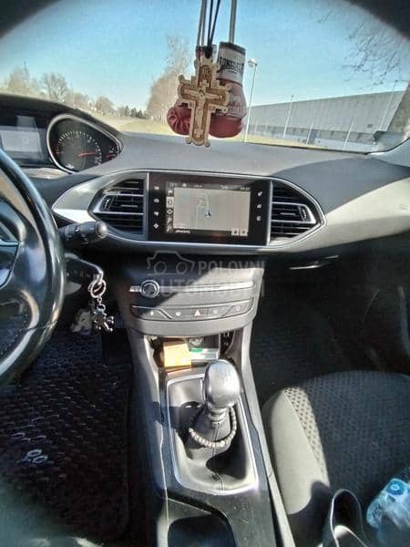 Peugeot 308 eHDI
