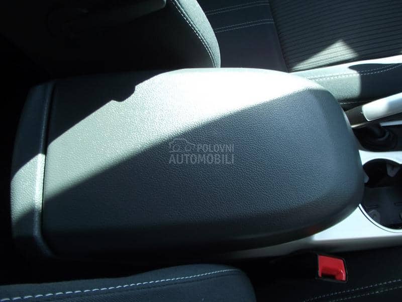 Ford C-Max 1.6 TDCI NA.VI NOV