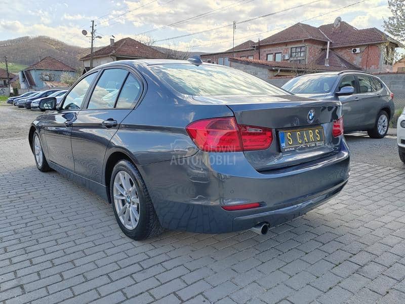 BMW 320 limo