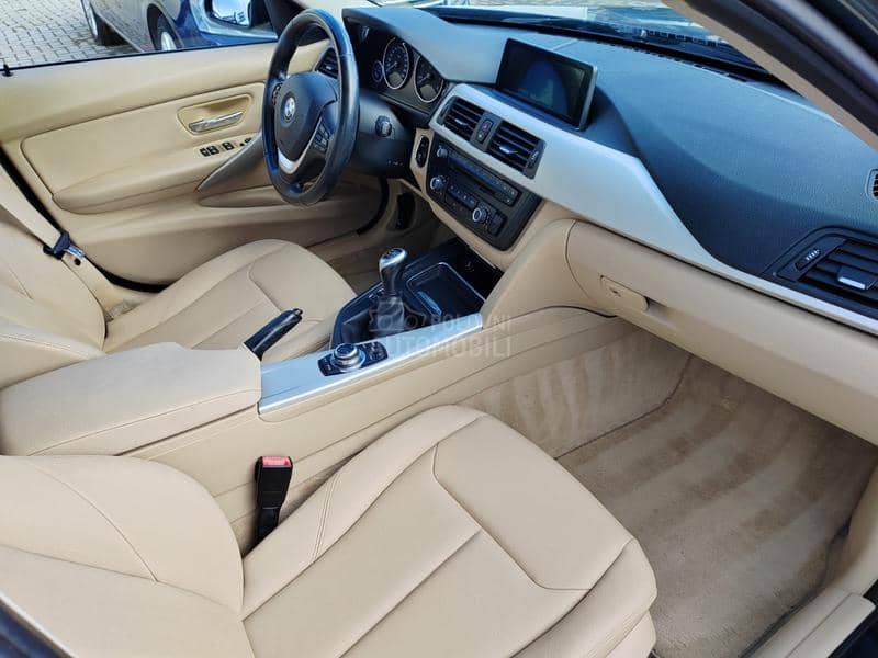 BMW 320 limo