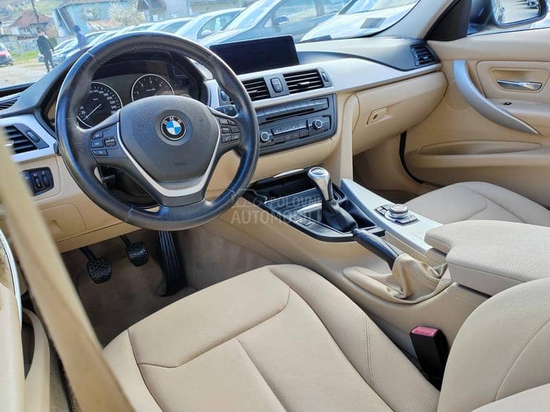 BMW 320 limo
