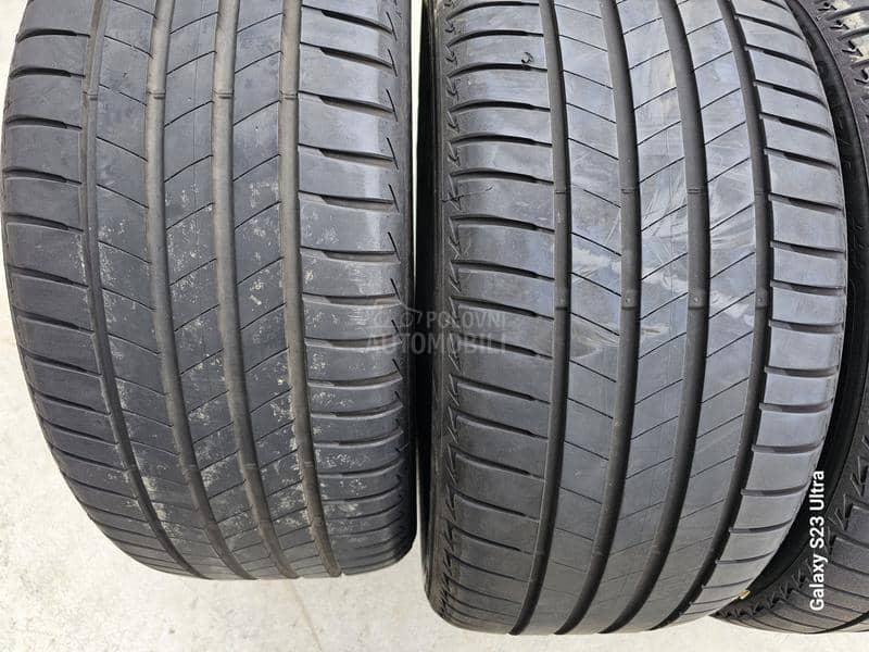 Bridgestone 245/40 R19 Letnja