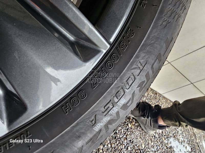 Bridgestone 215/60 R17 Letnja