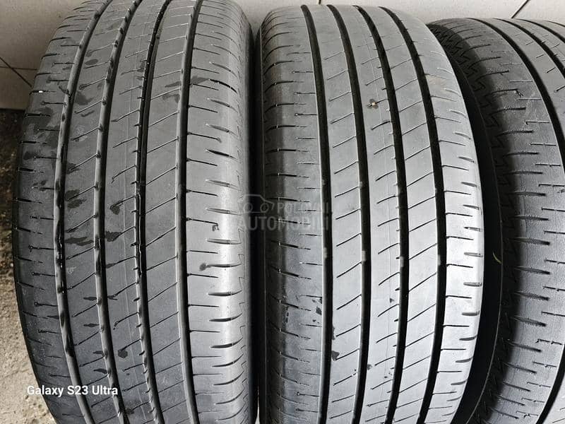 Bridgestone 215/60 R17 Letnja