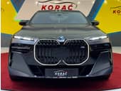 BMW M760e BW SKYL TV