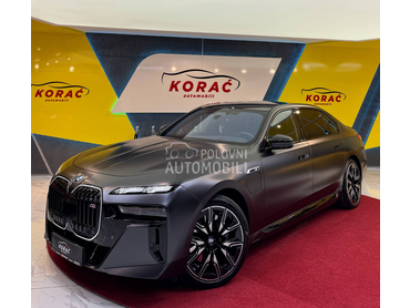 BMW M760e BW SKYL TV