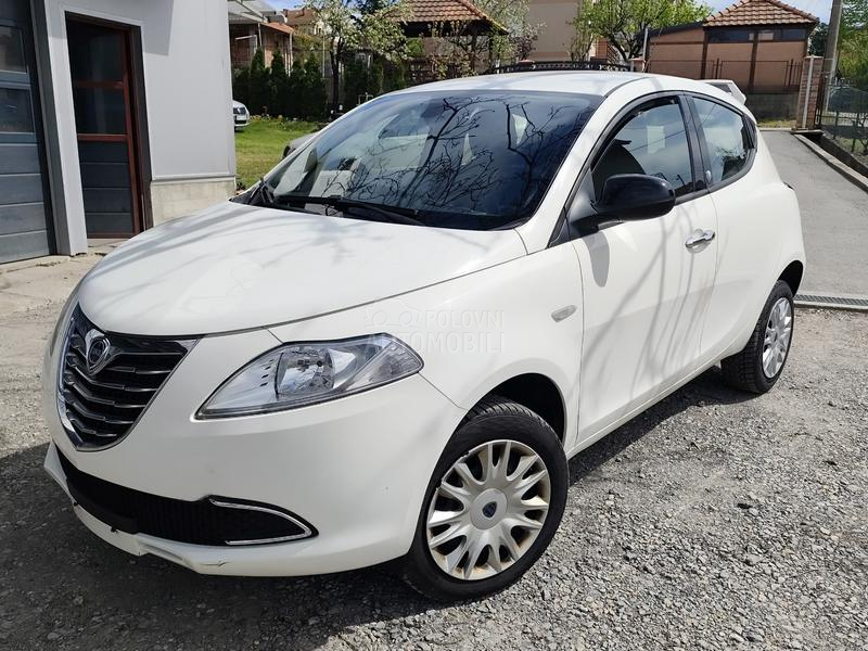 Lancia Ypsilon 0,9 CNG