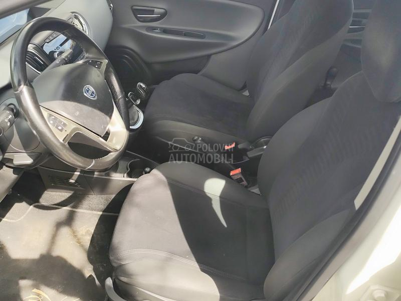 Lancia Ypsilon 0,9 CNG
