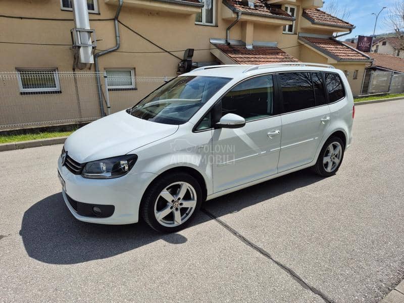 Volkswagen Touran 1.6 tdi CUP