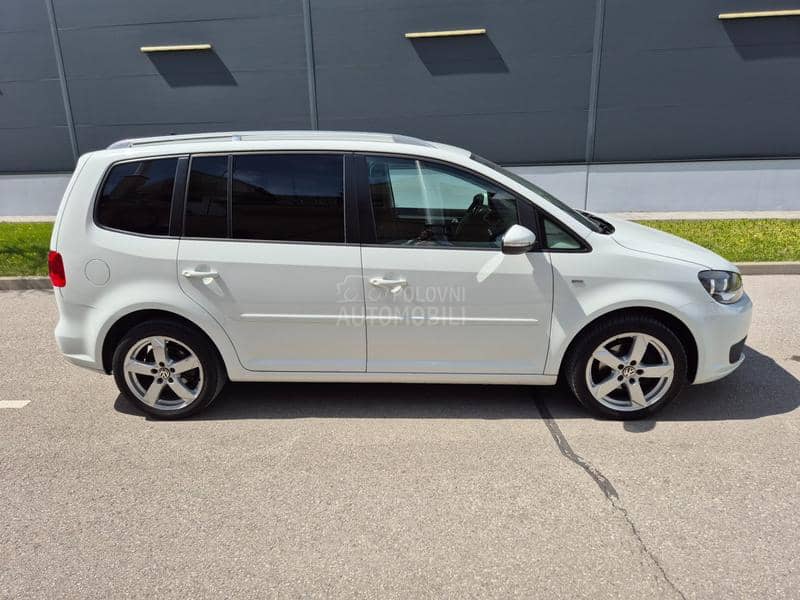 Volkswagen Touran 1.6 tdi CUP