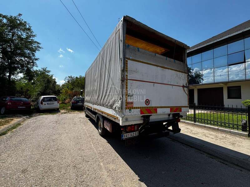 Mercedes Benz Atego 818 rampa